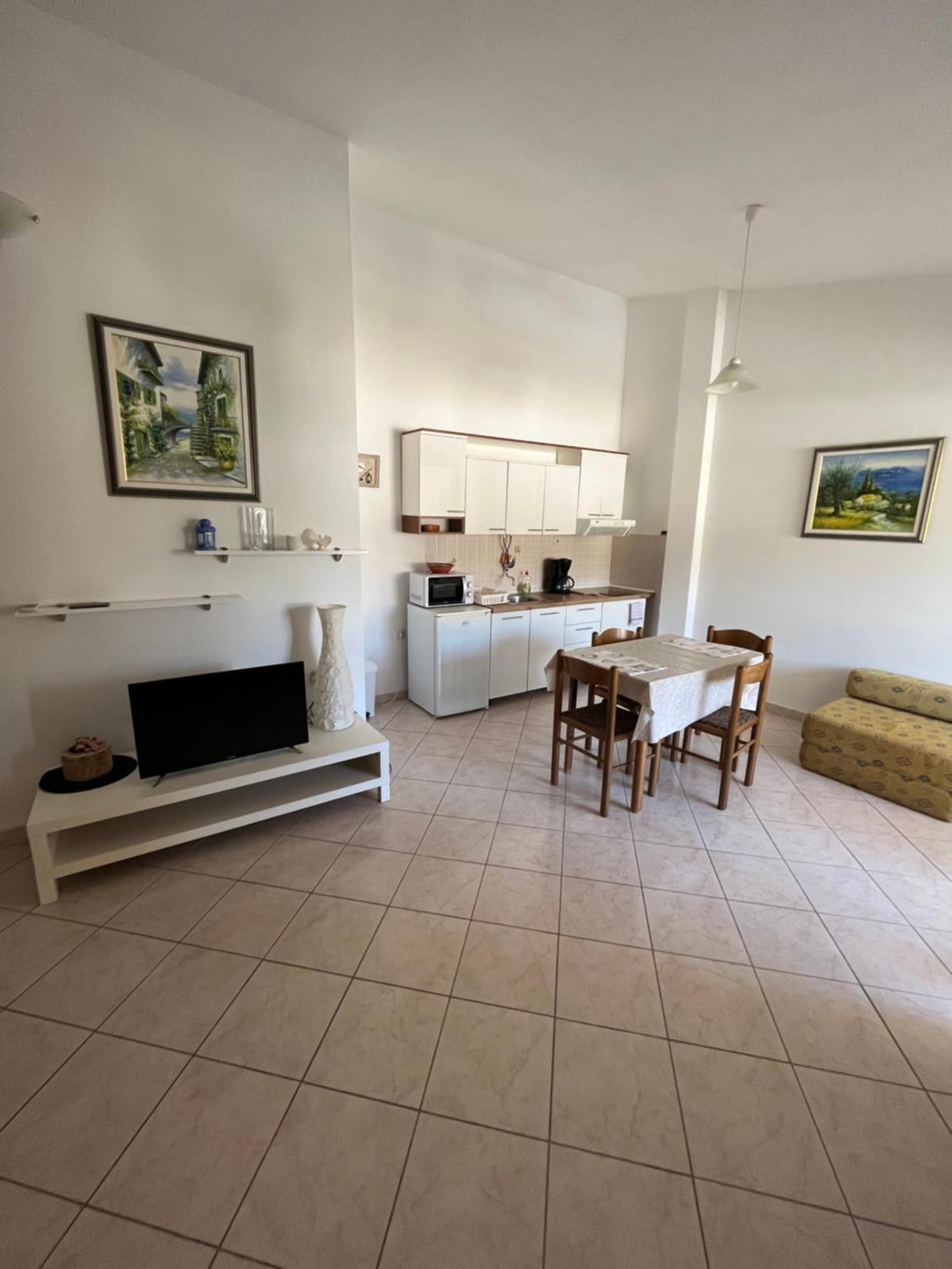Apartments And Rooms Markovski Palit エクステリア 写真