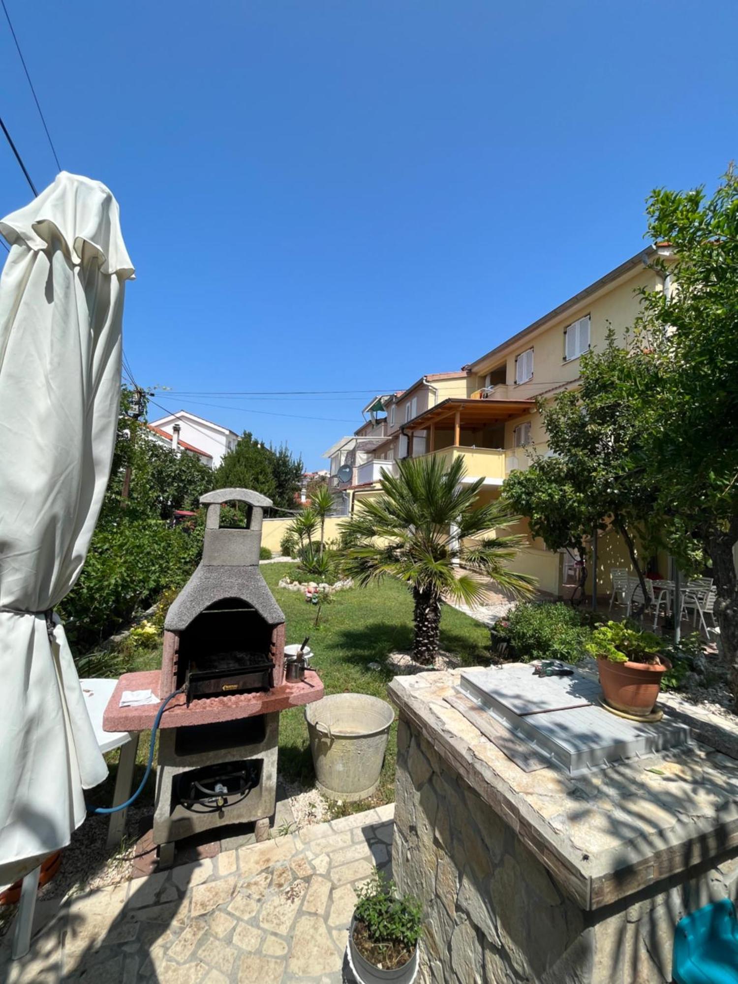 Apartments And Rooms Markovski Palit エクステリア 写真